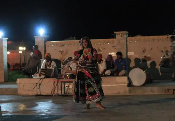 Kalbeliya Dance Show in Jaisalmer Desert
