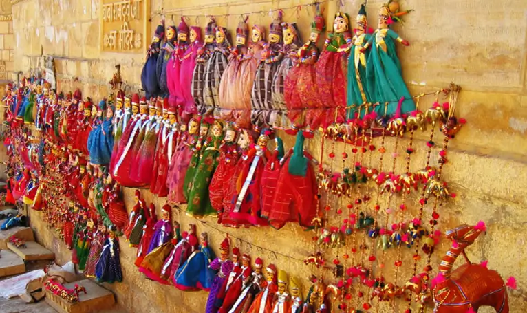 Shopping and Craftsmanship in Jaisalmer